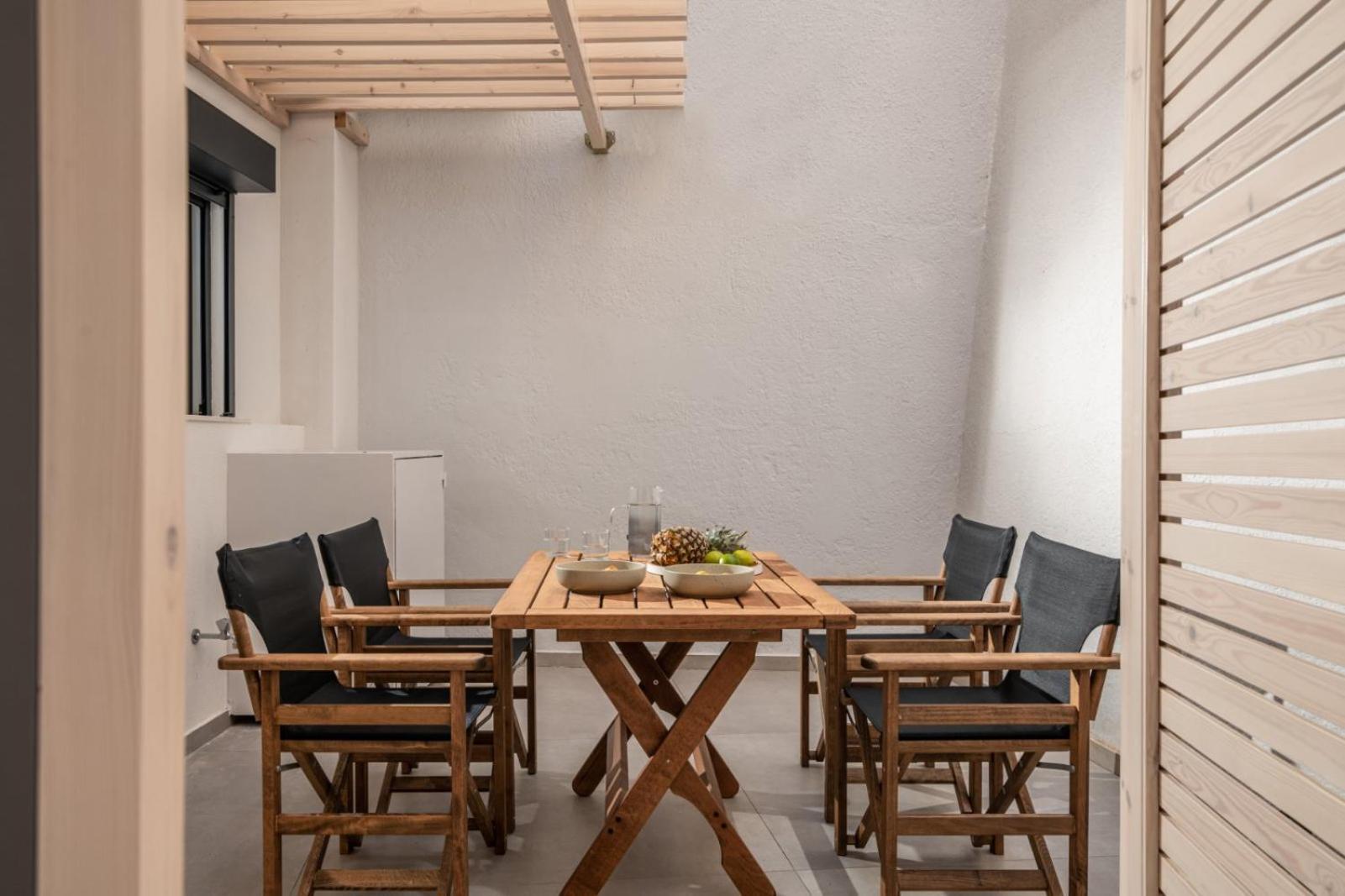 Beachfront Salty Sea Luxury 2 Apartment Agios Nikolaos (Crete)